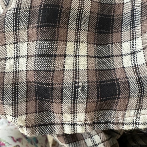 GAP Brown, Black, & Ivory/Cream Plaid Crinkle Gauze Puff Sleeve Shirt - Size XL - Picture 13 of 13